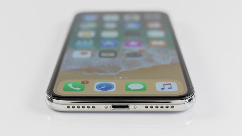 Jak naprawić iPhone’a, którego nie da się naładować